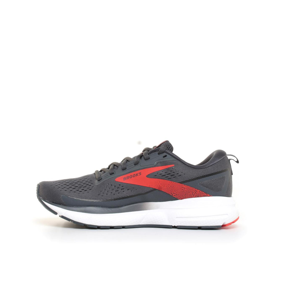 BROOKS TRACE 3