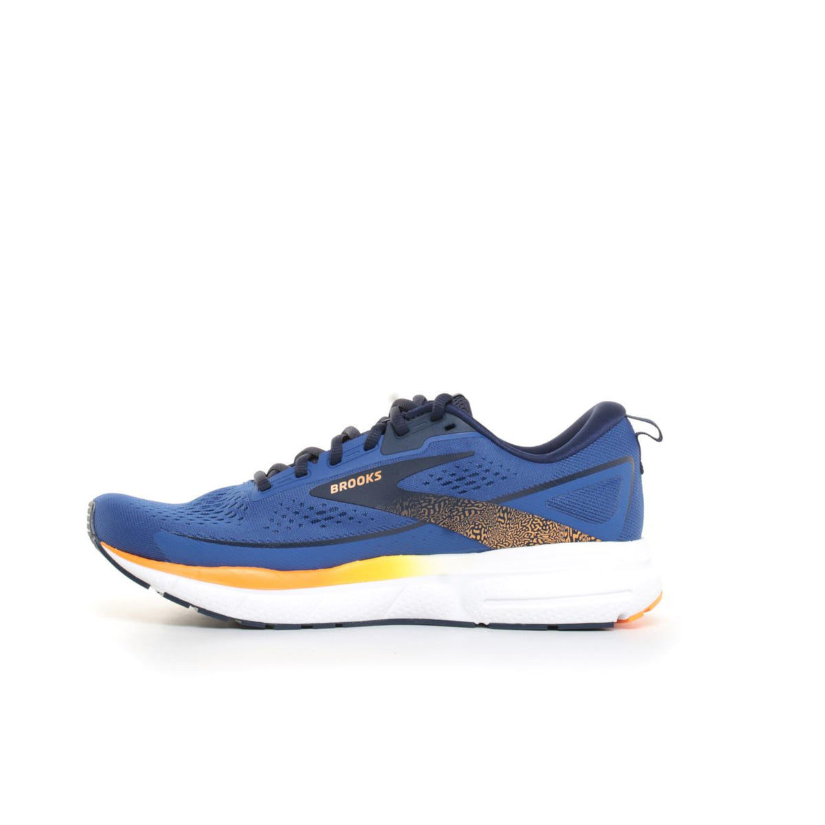 BROOKS TRACE 3