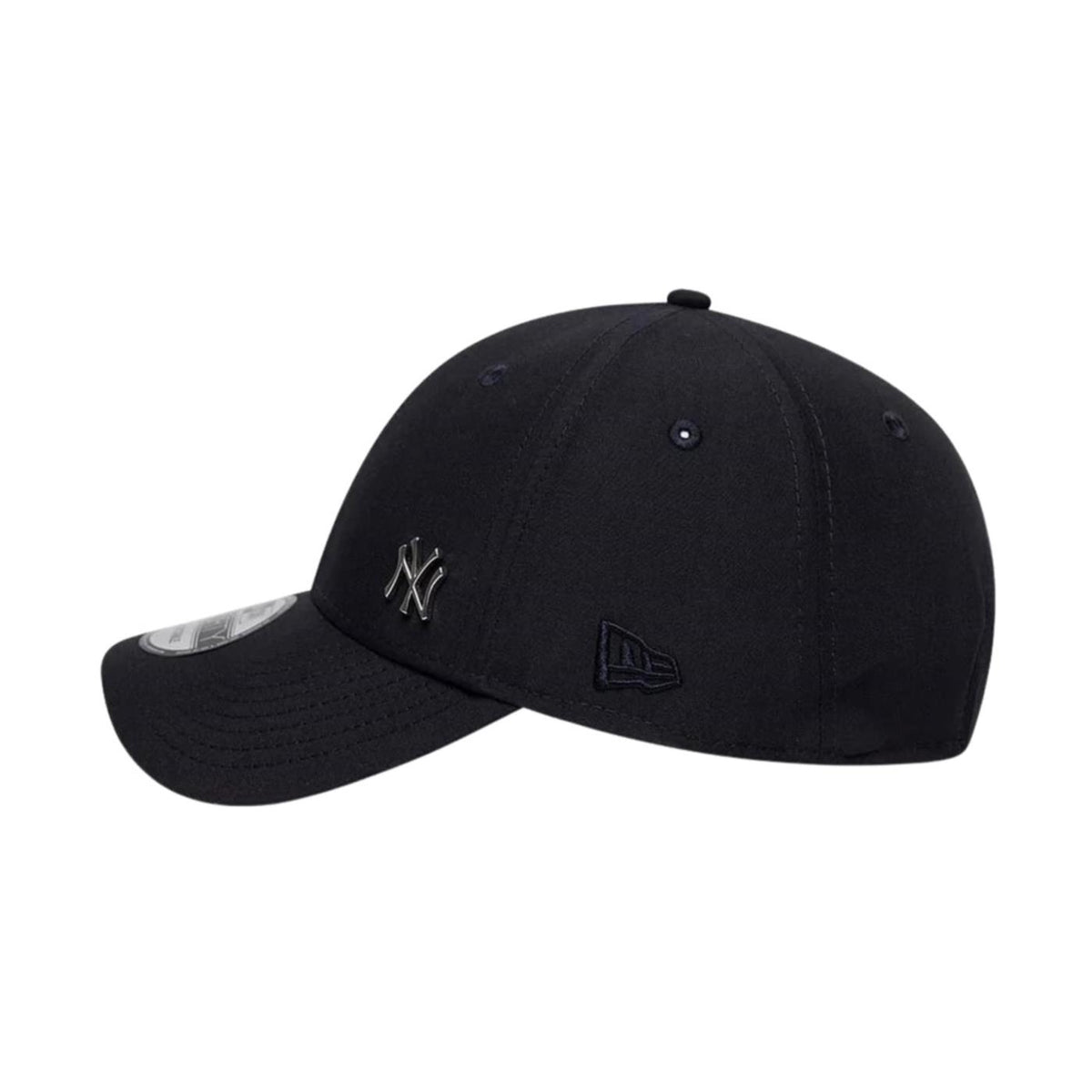 NEW ERA FLAWLESS 9FORTY YANKEES - seconda immagine
