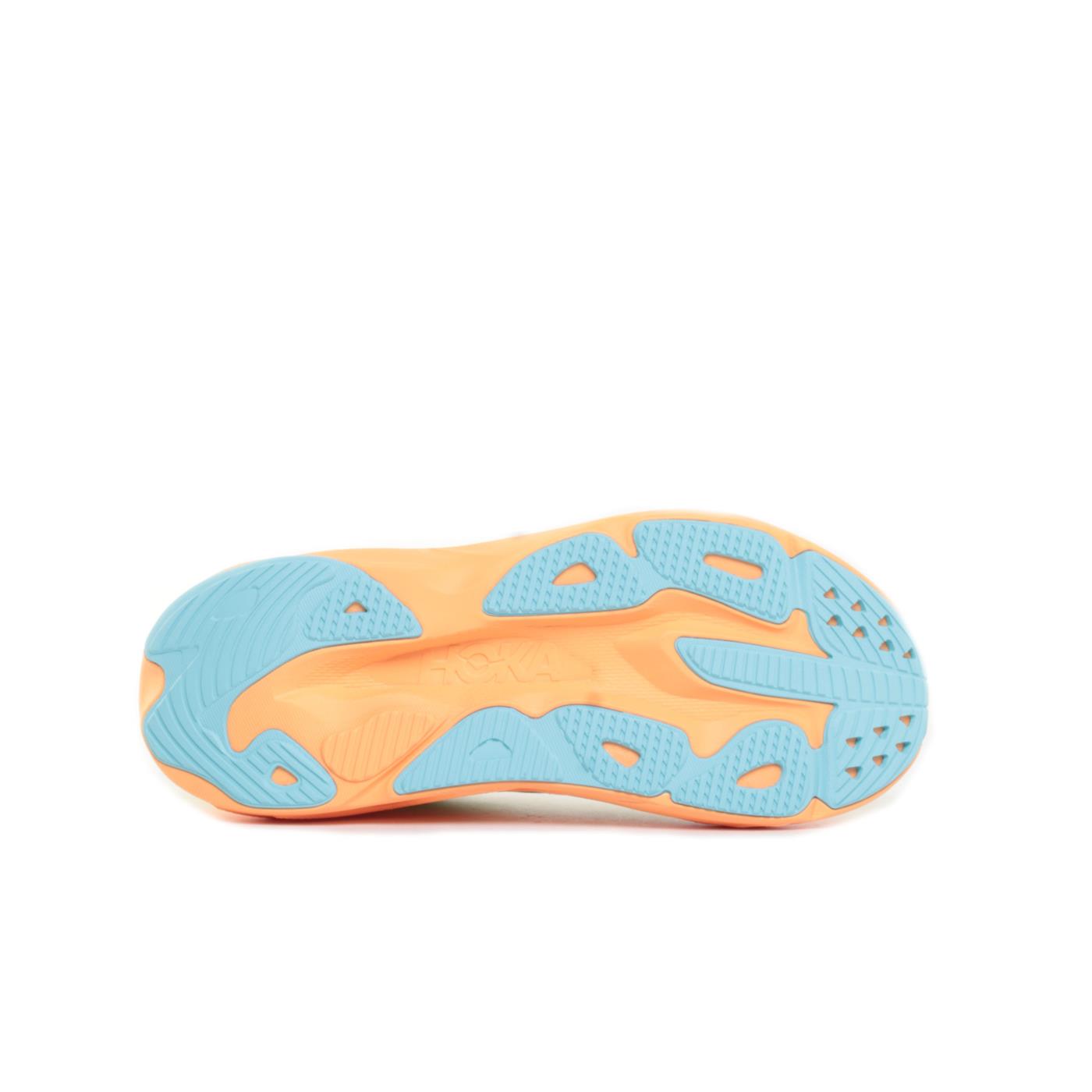 HOKA SKYFLOW