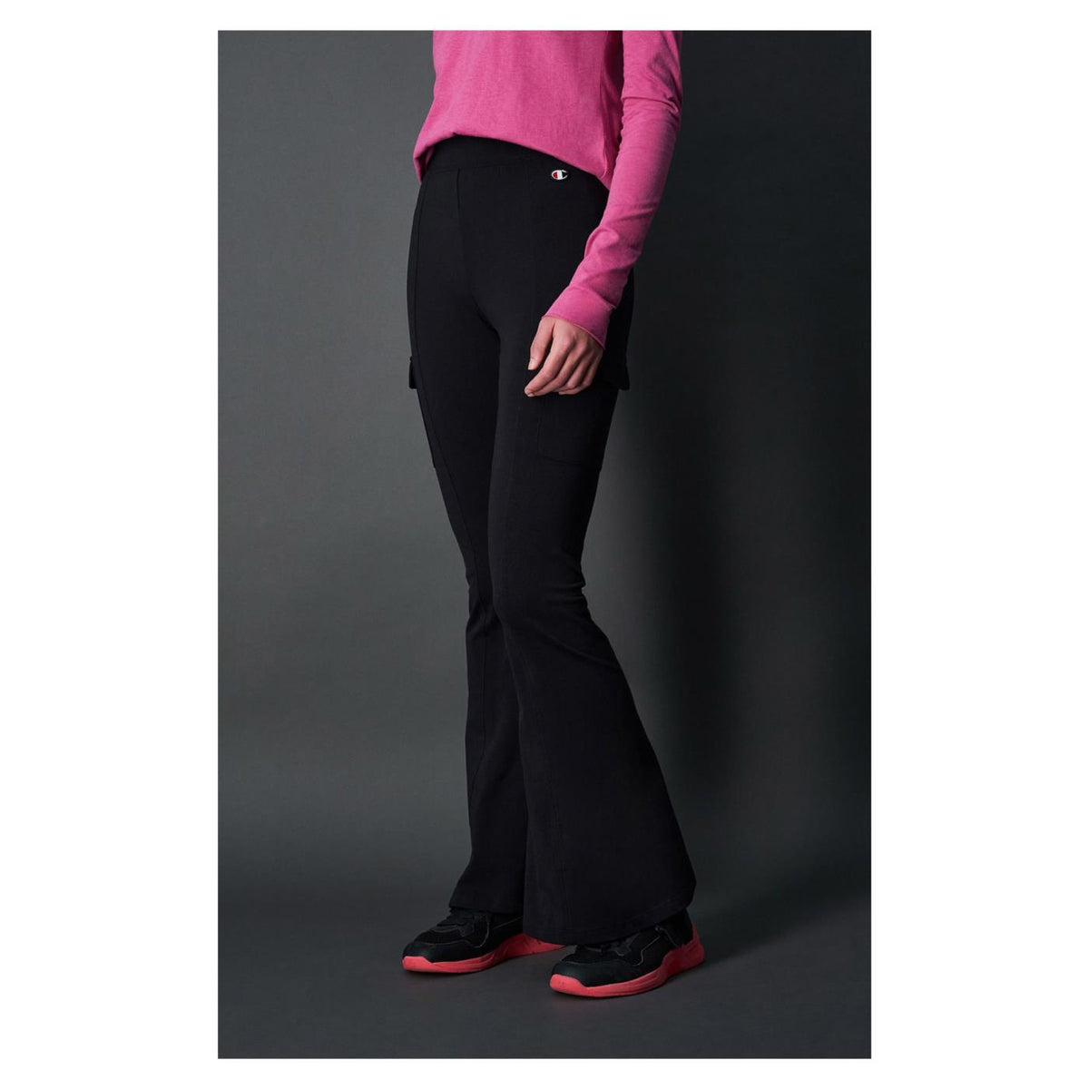 CHAMPION FLARE CARGO LEGGINS