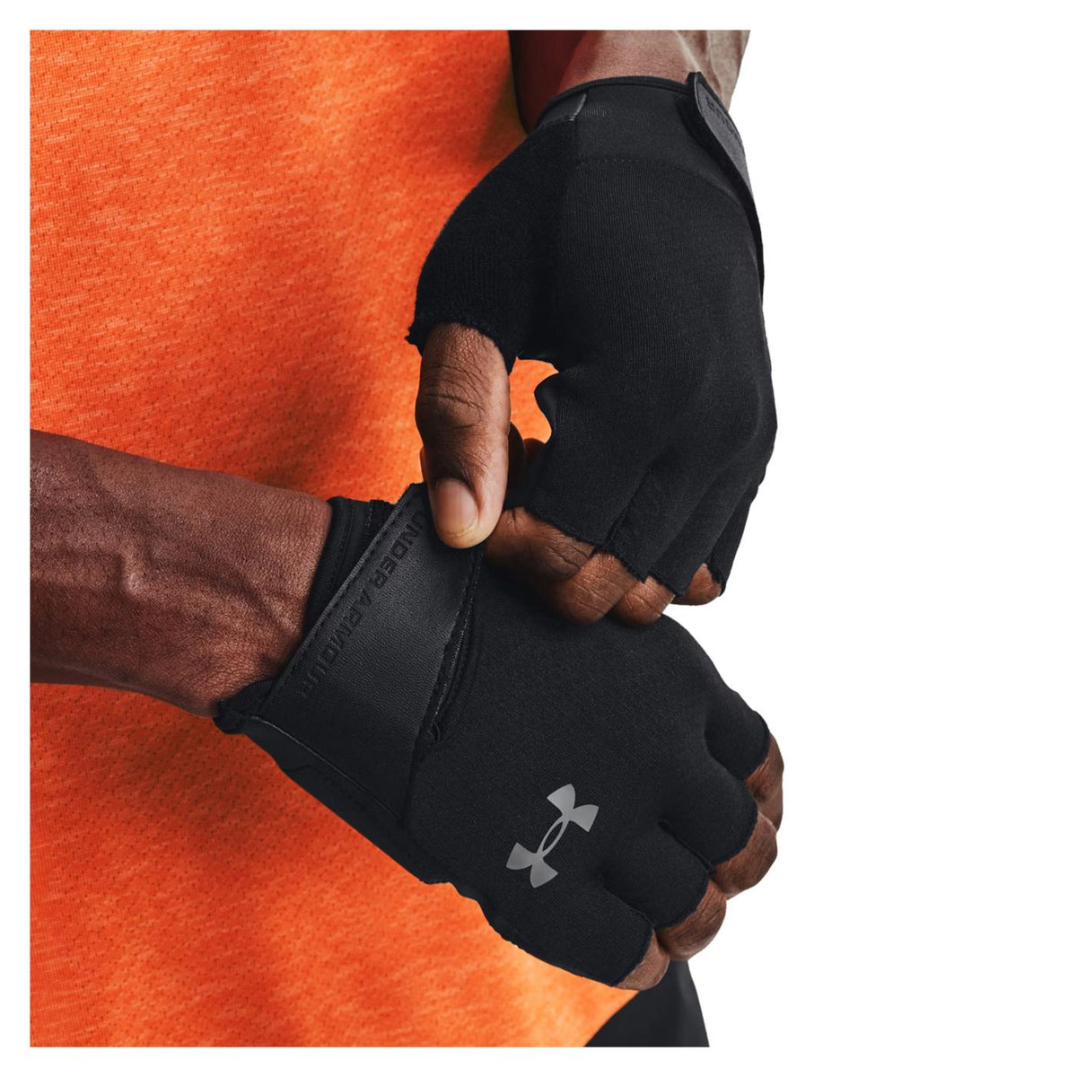 UNDER ARMOUR TRAINING GLOVE