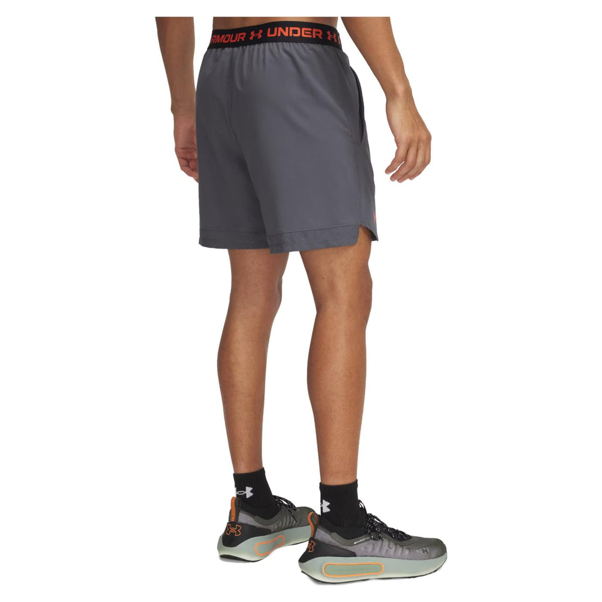 UNDER ARMOUR VANISH WOVEN 6IN SHORTS - seconda immagine