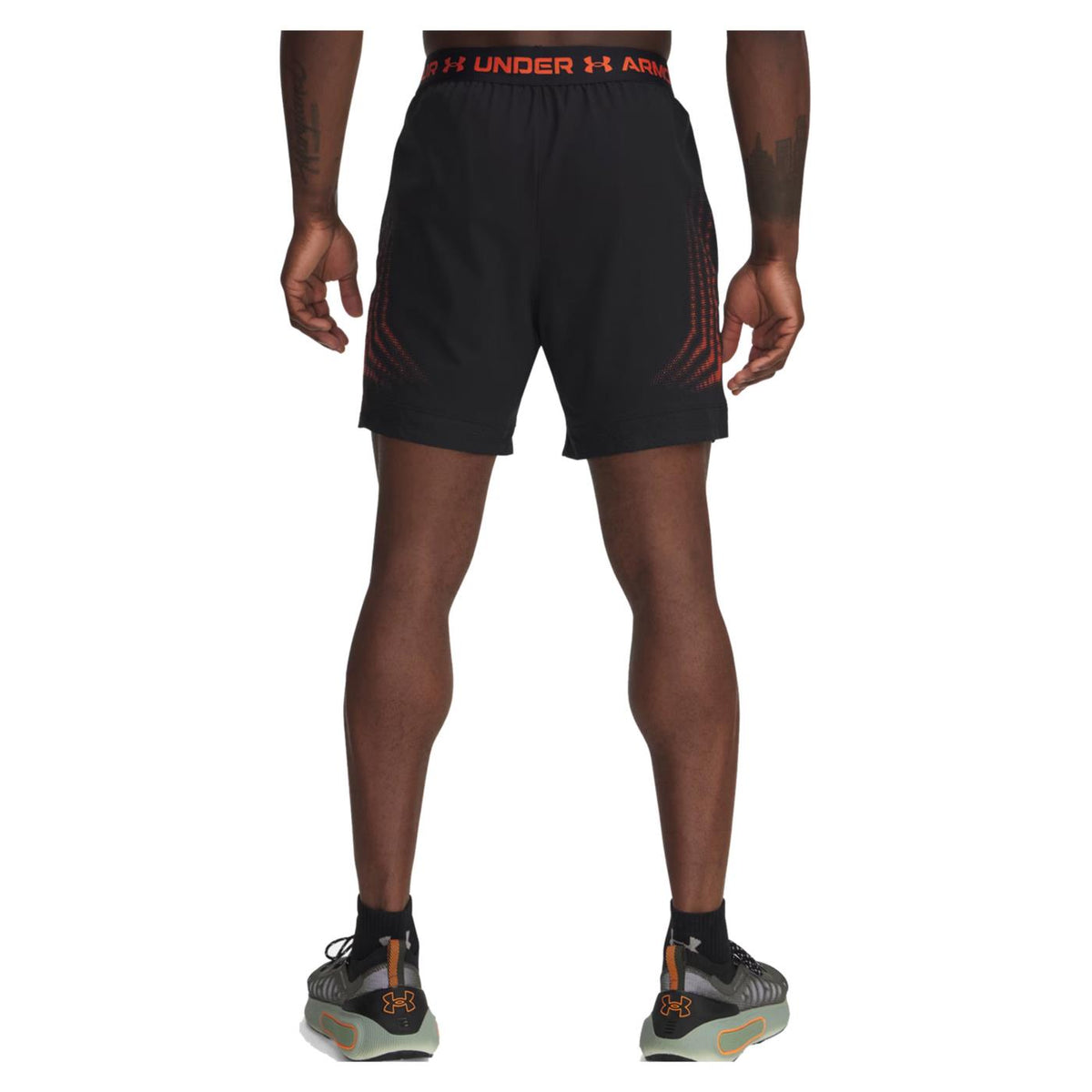 UNDER ARMOUR VANISH WOVEN 6IN SHORTS