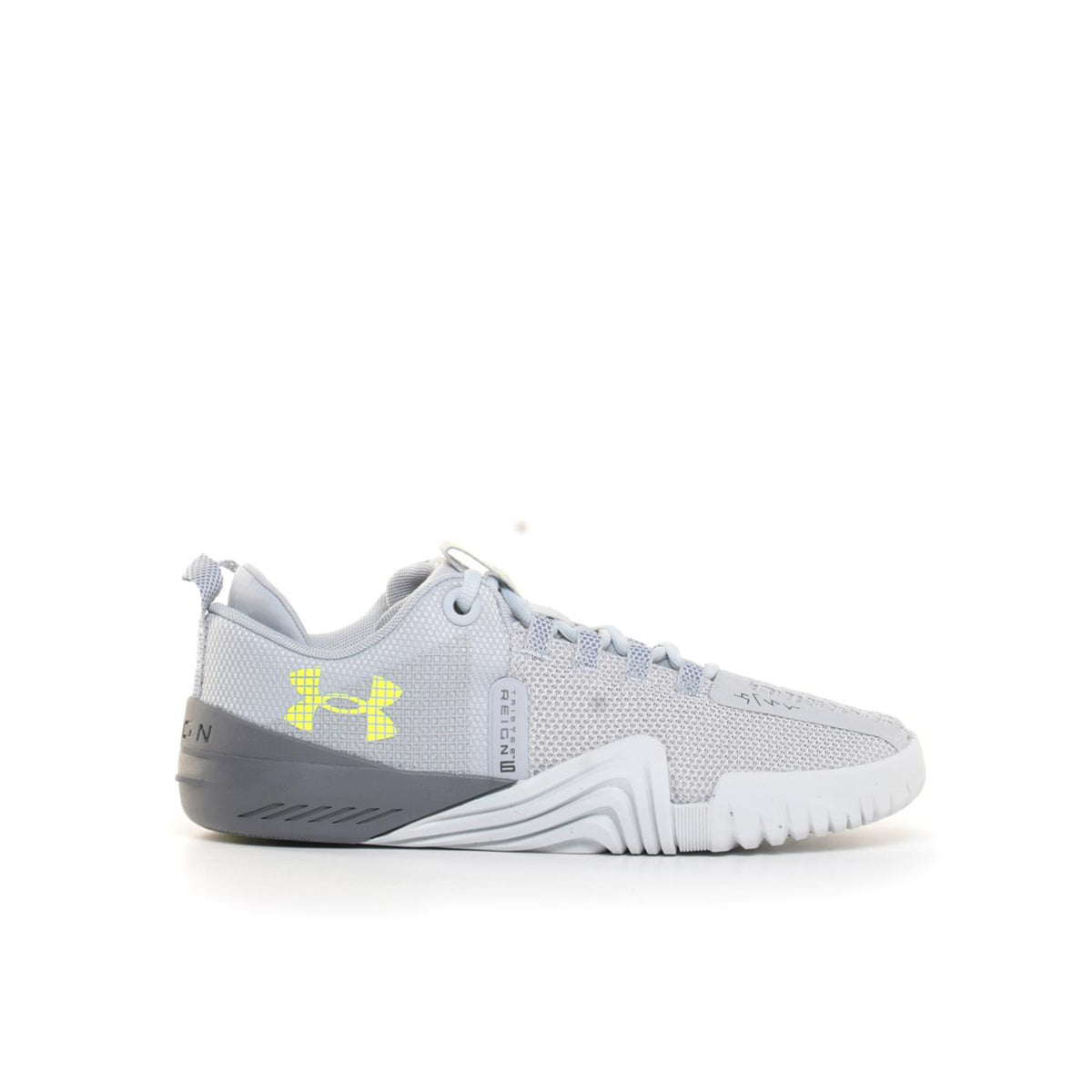 UNDER ARMOUR TRIBASE REIGN 6