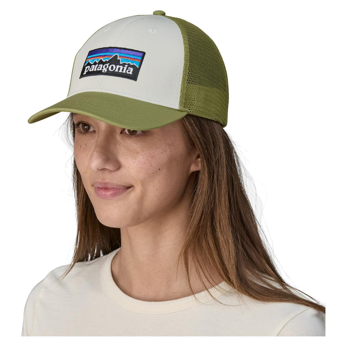 PATAGONIA P-6 LOPRO TRUCKER LOGO - seconda immagine