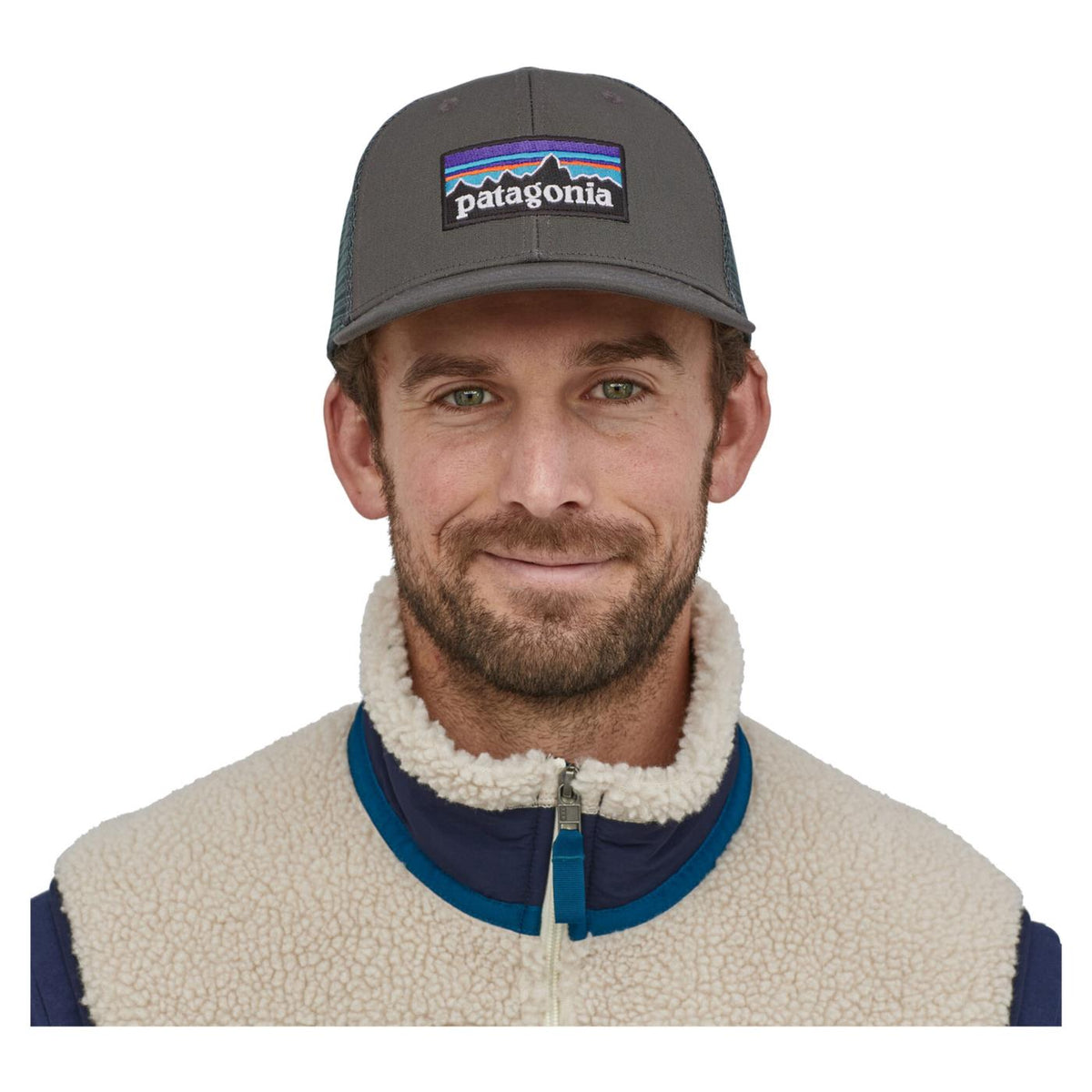 PATAGONIA P-6 LOGO TRUCKER HAT - seconda immagine