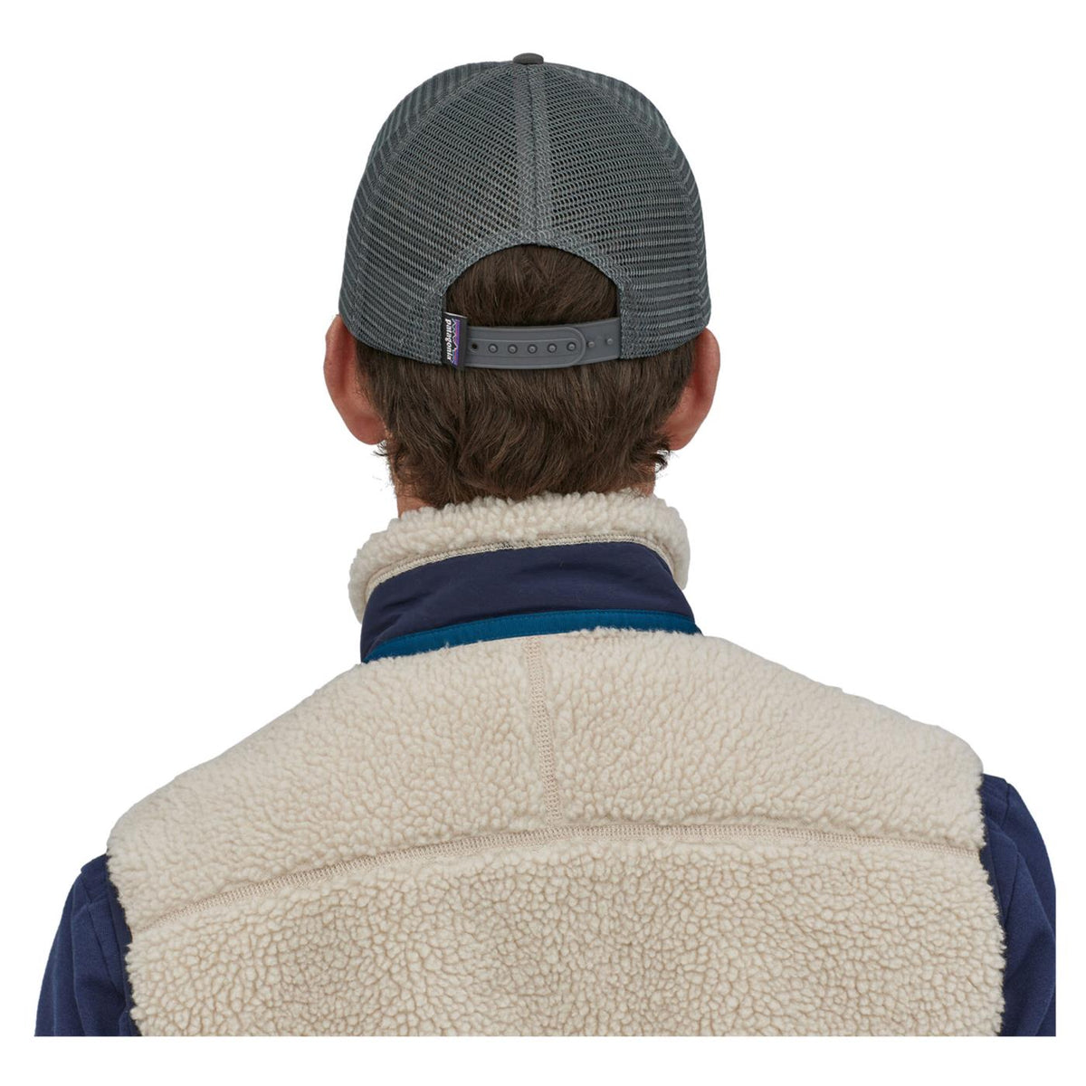 PATAGONIA P-6 LOGO TRUCKER HAT
