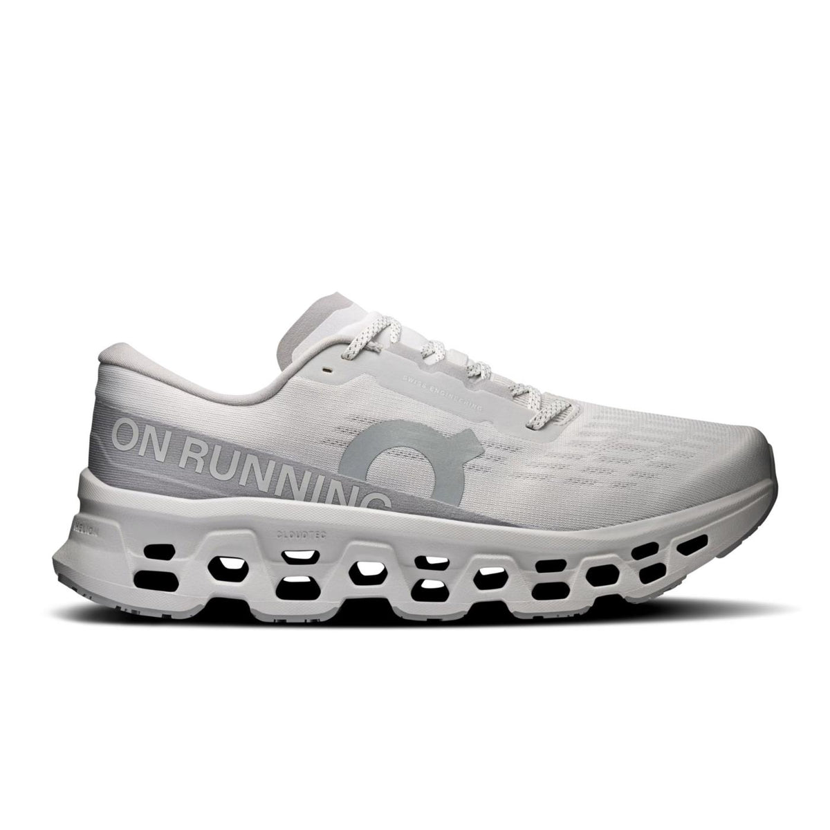ON CLOUDMONSTER 3