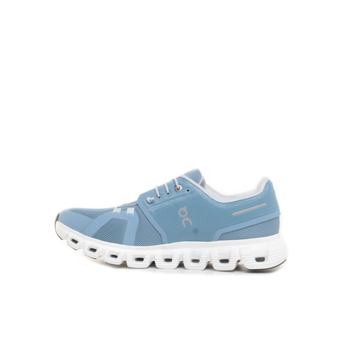 ON CLOUD 6 WOMAN - seconda immagine