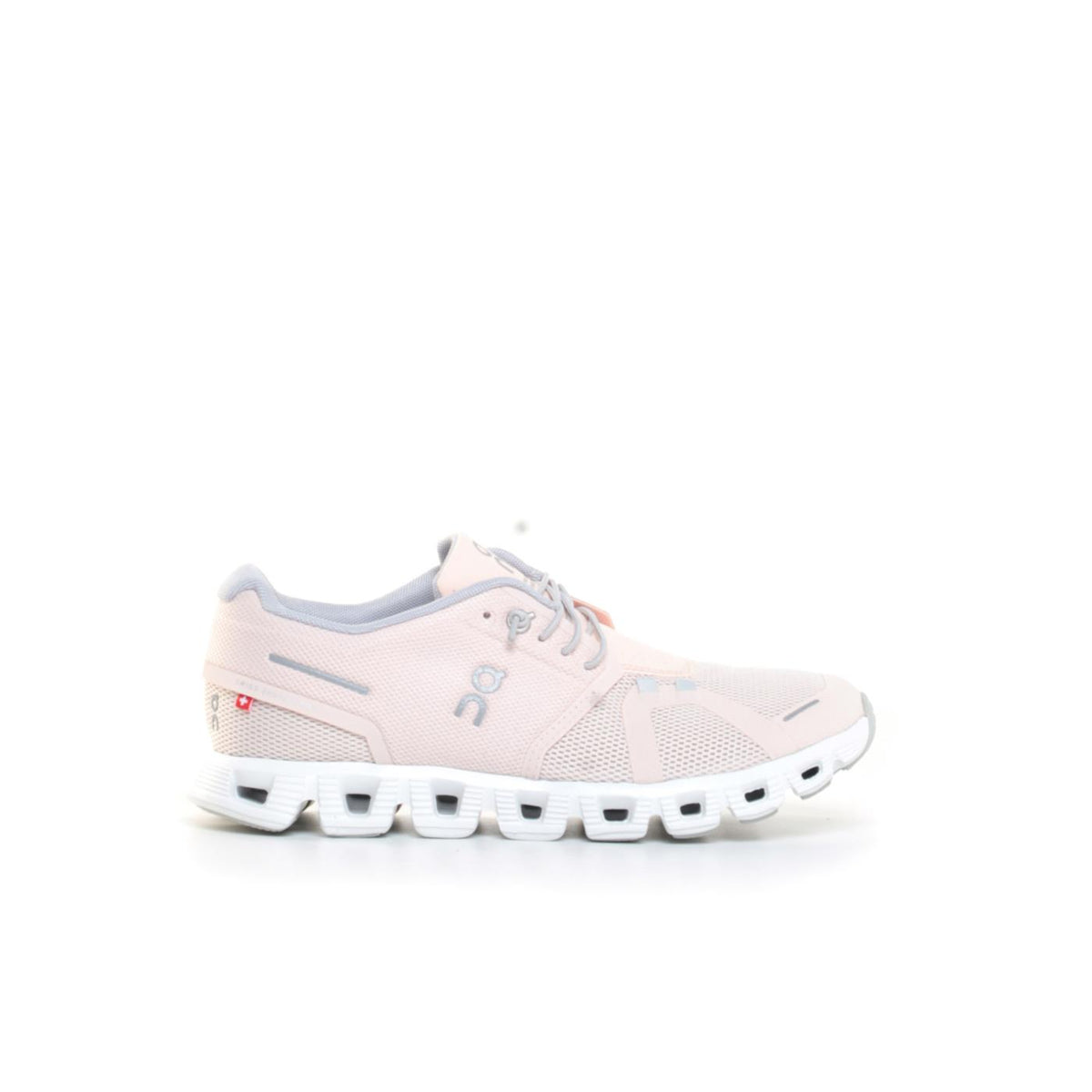 ON CLOUD 5 WOMAN