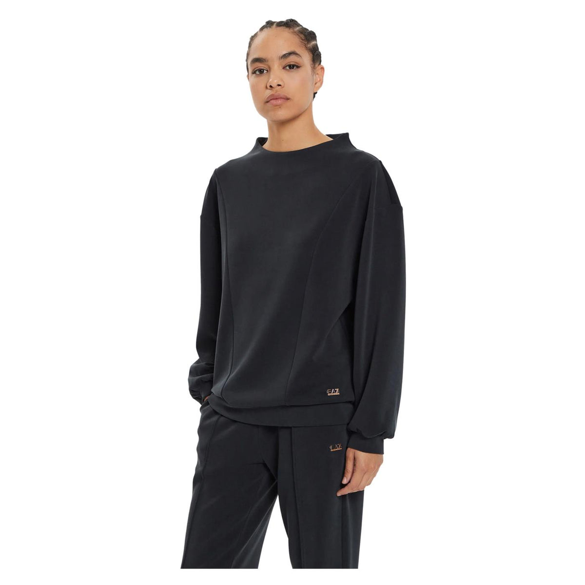 EMPORIO ARMANI 7 EA7 TRAIN CORE RELAX W T-SUIT