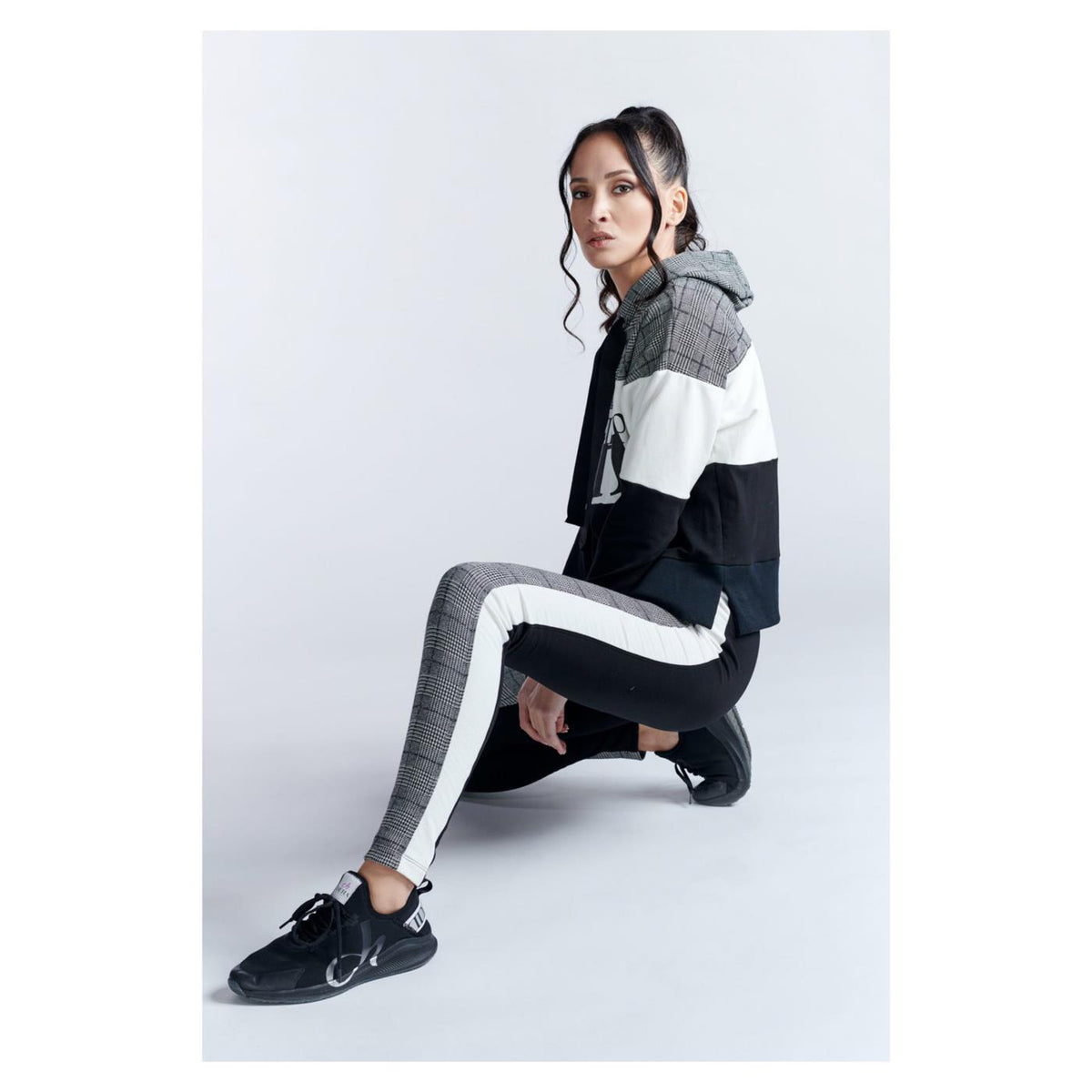 DEHA COLORBLOCK TIGHT PANTS
