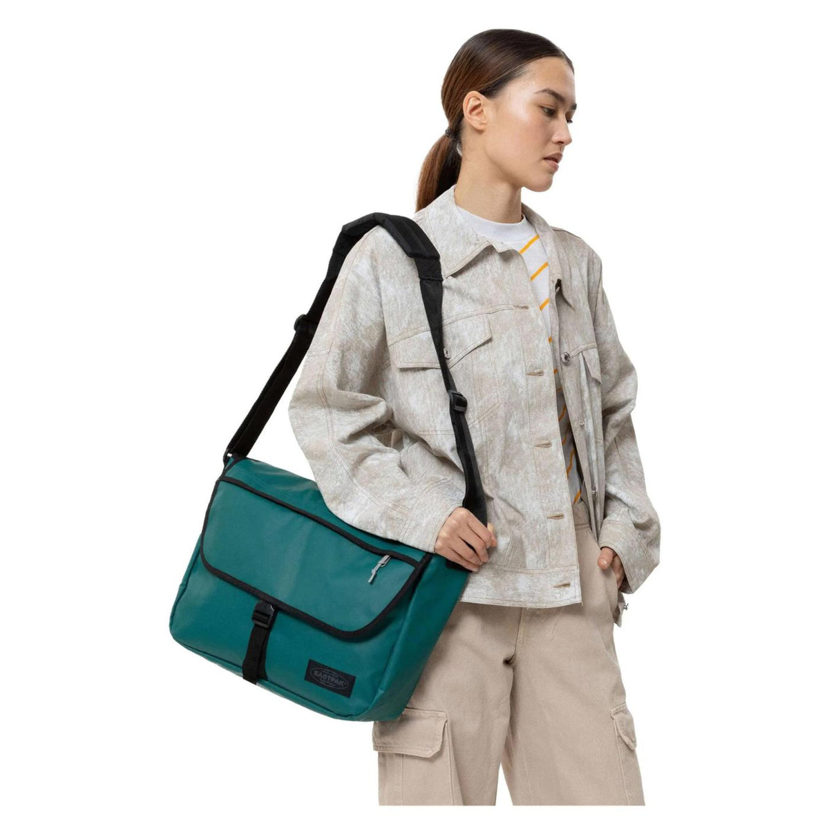 EASTPAK DELEGATE + TARP PETROL