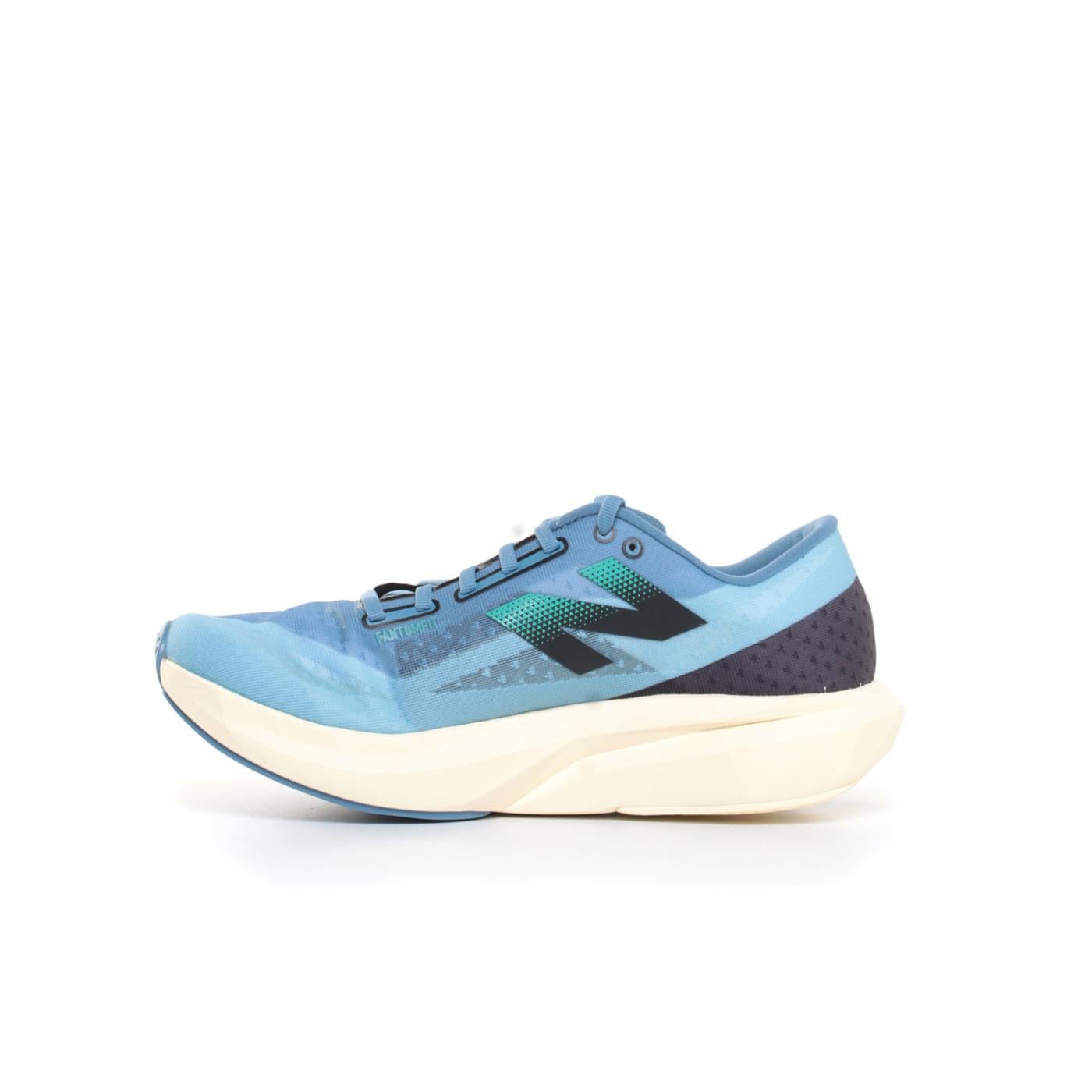 NEW BALANCE FUELCELL REBEL V4