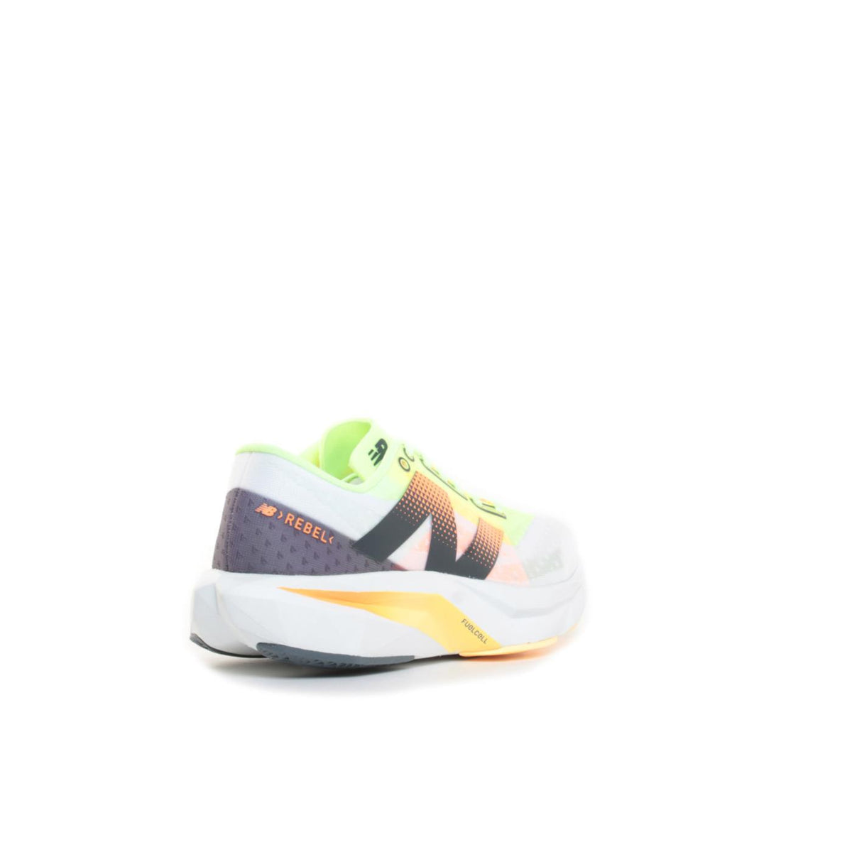 NEW BALANCE FUELCELL REBEL V4