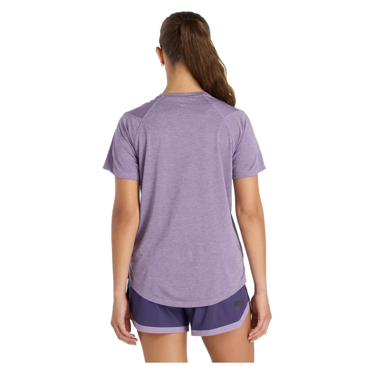 NEW BALANCE ATHLETICS WOMAN T-SHIRT - Viola - vista 2